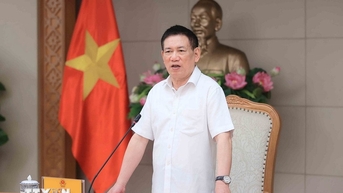 ពន្លឿន​ការ​ចេញ​អនុក្រឹត្យ​ដើម្បី​កាត់​បន្ថយ​ការ​លំបាក​សម្រាប់​អាជីវកម្ម
