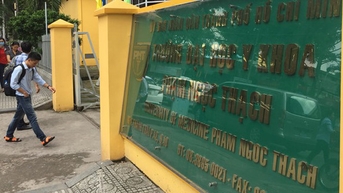 Lãnh đạo Trường ĐH Y khoa Phạm Ngọc Thạch có thu nhập ra sao?