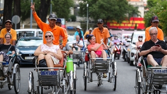 Khách quốc tế nhộn nhịp thăm TP.HCM trong mùa thấp điểm
