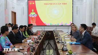 Cần Thơ thúc đẩy hợp tác với Hoa Kỳ về y tế và giáo dục