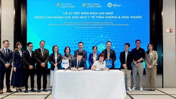 Hợp lực cùng Pfizer, Long Châu xây dựng đội ngũ y tế vững chuyên môn