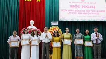 Xã Ea Phê tuyên dương 40 tập thể, cá nhân điển hình tiên tiến giai đoạn 2021 - 2025