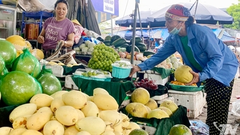 ការផ្លាស់ប្តូរតម្រូវការអ្នកប្រើប្រាស់៖ អ្នកលក់រាយស្វែងរកការសម្របខ្លួន