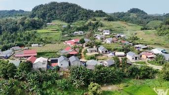 Xuất khẩu lao động - Hướng đi mới ở bản Mông