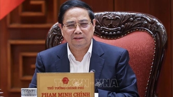 Ổn định kinh tế vĩ mô, kiểm soát lạm phát, thúc đẩy tăng trưởng kinh tế từ 8,3 - 8,5%