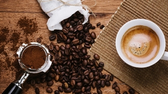 Giá cà phê Mỹ tăng cao nhất gần 30 năm, điều gì đang xảy ra?