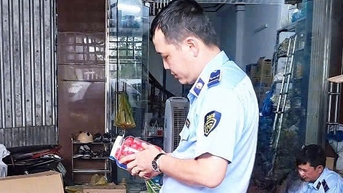 Cà Mau thu giữ hơn 200 tấn hàng hóa không rõ nguồn gốc xuất xứ