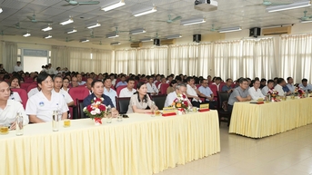 Đẩy nhanh tiến độ chuyển đổi số, chuyển giao kỹ thuật, khám chữa bệnh từ xa