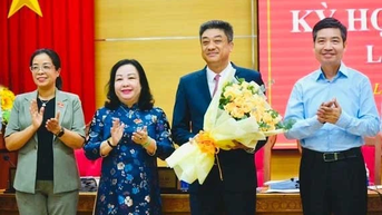 Bầu bổ sung Phó chủ tịch HĐND tỉnh Đắk Lắk