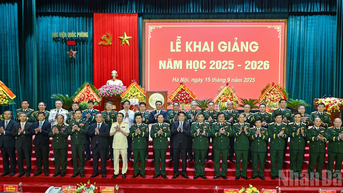 [Ảnh] Chủ tịch nước Lương Cường dự Lễ khai giảng năm học mới của Học viện Quốc phòng