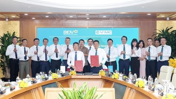 BIDV និង VIMC ពង្រឹងកិច្ចសហប្រតិបត្តិការ ជំរុញការអភិវឌ្ឍន៍សកម្មភាពដែនសមុទ្រ