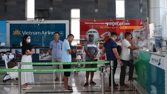 Từ 1/12, chỉ hành khách có hành lý ký gửi, hành khách đặc biệt mới làm thủ tục tại quầy sân bay
