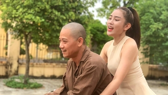 Hoa hậu Kỳ Duyên đượm buồn, con trai NSND Trần Nhượng 'khoe' vợ