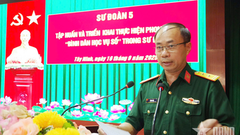 Sư đoàn 5 (Quân khu 7) triển khai phong trào “Bình dân học vụ số”