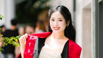 Thủ khoa xinh đẹp Đại học Ngoại thương với 3 môn đạt điểm 10 tuyệt đối