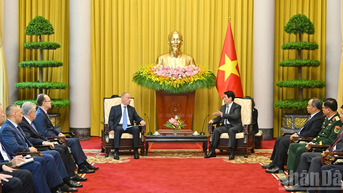 [រូបថត] ប្រធានរដ្ឋ Luong Cuong ទទួលជំនួយការប្រធានសហព័ន្ធរុស្ស៊ី Nikolai Patrushev