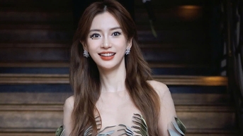 황샤오밍과 이혼 후 안젤라베이비, 명예 회복 위해 고군분투