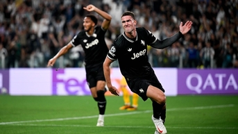 Juventus និង Dortmund ស្មើ​គ្នា​បន្ទាប់​ពី​ការ​ដេញ​តាម "ភាពយន្ត"