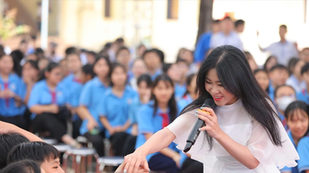 Mời nghệ sĩ, chuyên gia tham gia hoạt động giáo dục: Băn khoăn vấn đề kinh phí