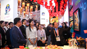 ឯកអគ្គរដ្ឋទូតនាំវៀតណាមទៅកាន់ពិភពលោក