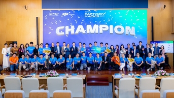 និស្សិតបច្ចេកវិជ្ជាយកឈ្នះលើបញ្ហាសហគ្រាសជប៉ុនធំៗ