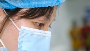 “Bác sĩ nội trú đừng vội tin mình là tinh hoa chỉ vì được tung hô”