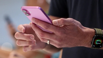 Apple đang làm khó người dùng muốn mua iPhone 16?