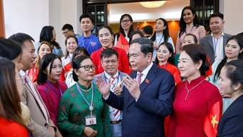 ប្រធានរដ្ឋសភាវៀតណាមលោក Tran Thanh Man ជួបសន្ទនាជាមួយសហគមន៍វៀតណាមនៅម៉ាឡេស៊ី