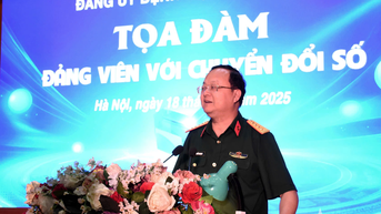Đảng ủy Bệnh viện 354 tổ chức Tọa đàm "Đảng viên với chuyển đổi số"
