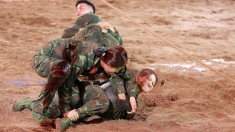 Hoa Minzy ផ្ទុះ​ការ​ប្រជែង​ក្នុង​កម្មវិធី "Stars join the army 2025"