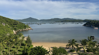 វិស្សមកាលជាលើកដំបូងនៅលើឧបទ្វីប 650 លានដុង / យប់នៅឈូងសមុទ្រ Van Phong