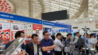 ពិព័រណ៍ឧស្សាហកម្មគាំទ្រហាណូយទាក់ទាញស្តង់ជាង 500