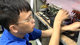 Tuyển sinh đại học 2025: Khởi sắc khối công nghệ chiến lược, kỹ thuật then chốt