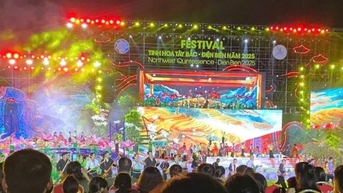 Tổng duyệt Chương trình nghệ thuật Lễ khai mạc Festival Tinh hoa Tây Bắc - Điện Biên năm 2025