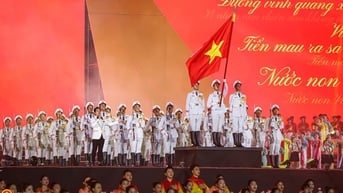 사진 시리즈: 국립음악회 80년의 독립-자유-행복의 여정