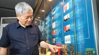 Đến bảo tàng, đọc lịch sử chuyển đổi số