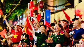 Hà Nội rộn ràng chờ đón Quốc khánh 02/9