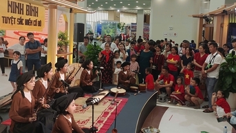 Đặc sắc du lịch văn hóa 3 miền tại Triển lãm thành tựu đất nước