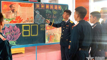 រីករាយទិវាបុណ្យឯករាជ្យជាតិ នៅកងវរសេនាធំកាំភ្លើងធំការពារដែនអាកាសលេខ២២៤