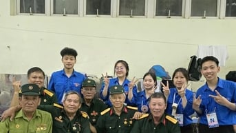 하노이, 어려운 환경 속 참전용사들에게 경의 표해