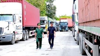 Hàng hóa xuất nhập cảnh được thông quan, vận chuyển xuyên suốt kỳ nghỉ lễ