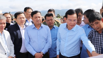 Chủ tịch UBND tỉnh Lâm Đồng Hồ Văn Mười kiểm tra các dự án tại Đức Trọng