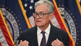 Fed cắt giảm lãi suất lần đầu sau gần một năm: Ai hưởng lợi, ai chịu thiệt?