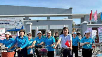 រួមដៃគ្នាកសាងវួដ Binh Hung Hoa បៃតង