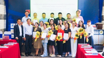 Bế giảng lớp “Giám đốc kinh doanh (CCO) khóa 1”
