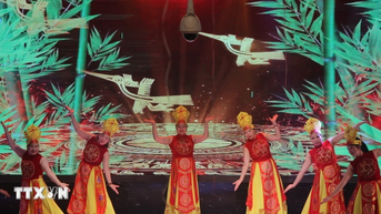 'ក្លិនក្រអូបរបស់វៀតណាម'៖ ជាបទដែលលើកតម្កើងស្ត្រីវៀតណាមនៅសាធារណរដ្ឋឆេក