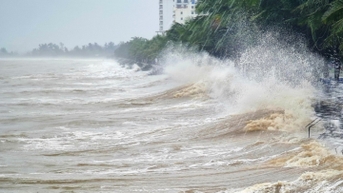 Siêu bão Ragasa có thể đánh đắm tàu biển tải trọng lớn