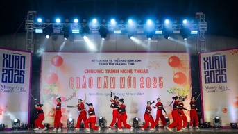 Trung tâm Văn hoá tỉnh Ninh Bình tổ chức Chương trình nghệ thuật “Chào năm mới 2025”