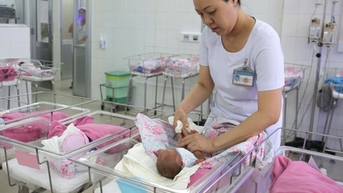 TP.HCM: Mức sinh thấp, già hóa dân số tăng