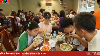 ហាណូយ​ជា​ទិសដៅ​អាហារ​តាម​ផ្លូវ​របស់​អាស៊ី។